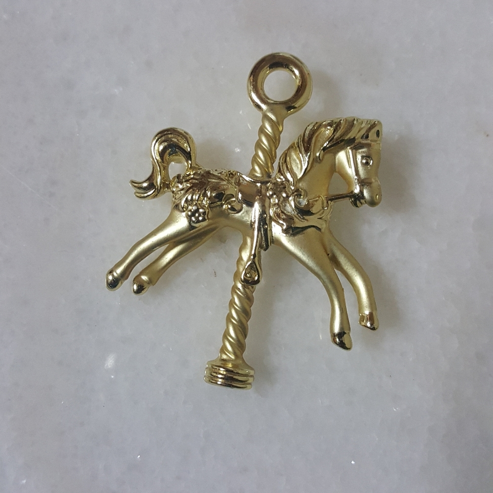 ✔️🎠Gold Signed AJC Carousel Horse Merry Go Round Dobby Horse Pin🎠